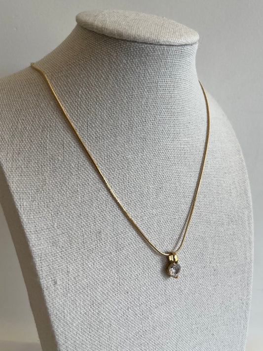 Collier pendentif oxyde de zirconium