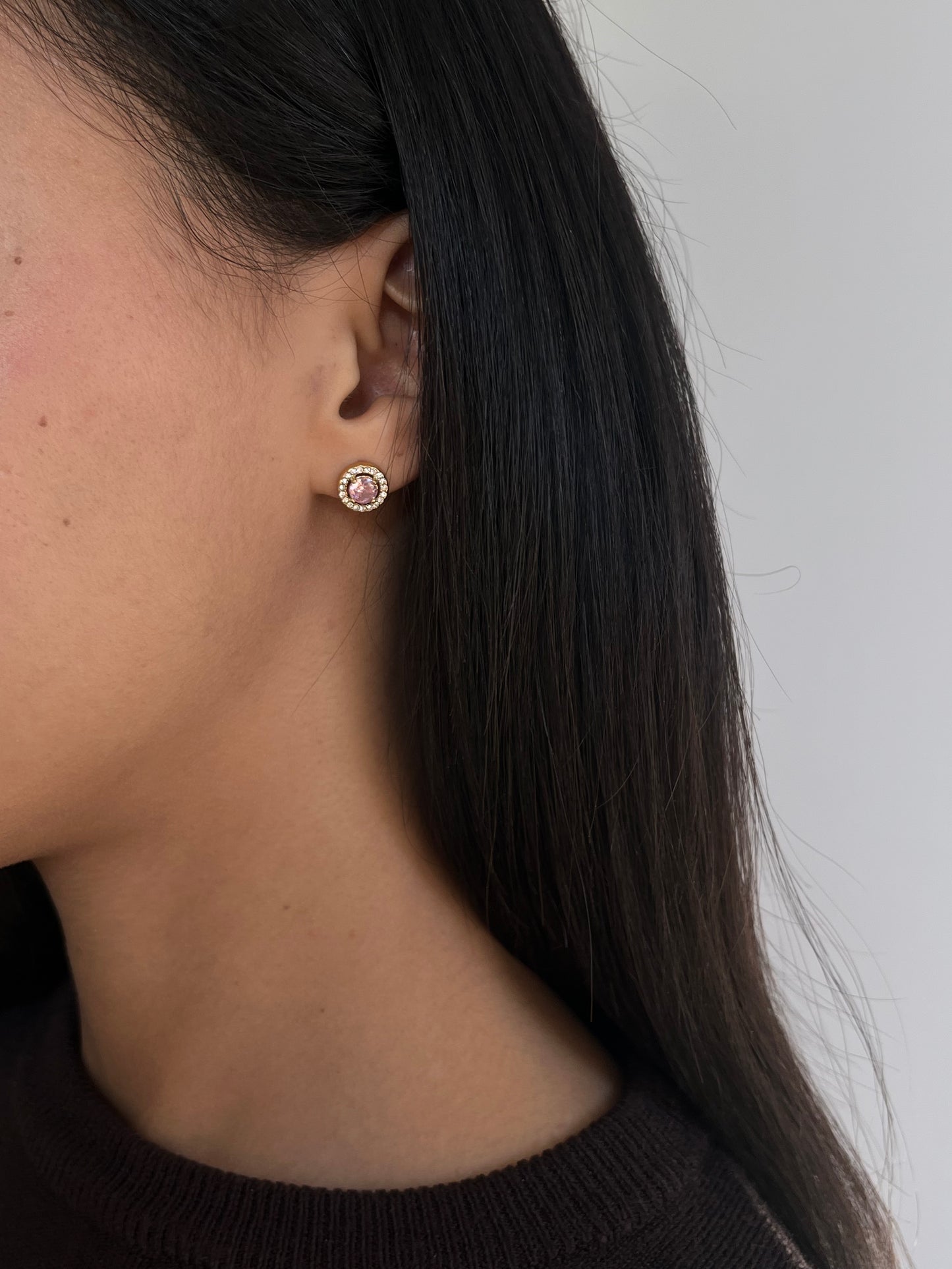 Boucles d’oreilles puces rondes oxydes de zirconium rose