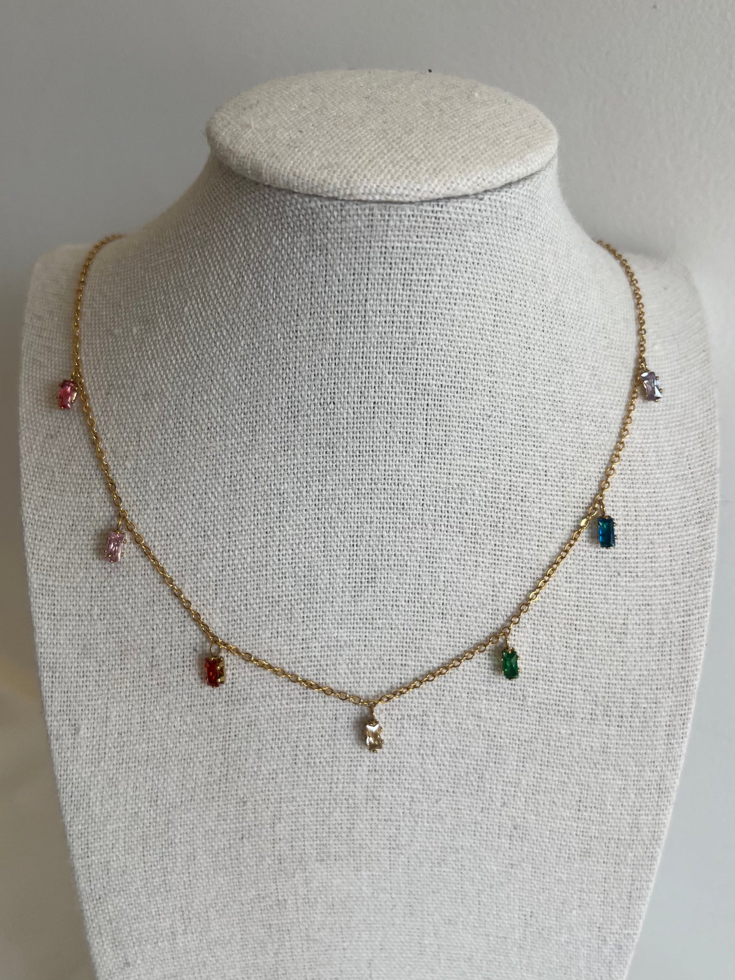 Collier multicolore oxyde de zirconium