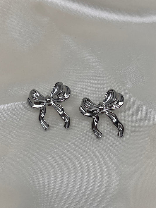 Boucles d’oreilles noeuds