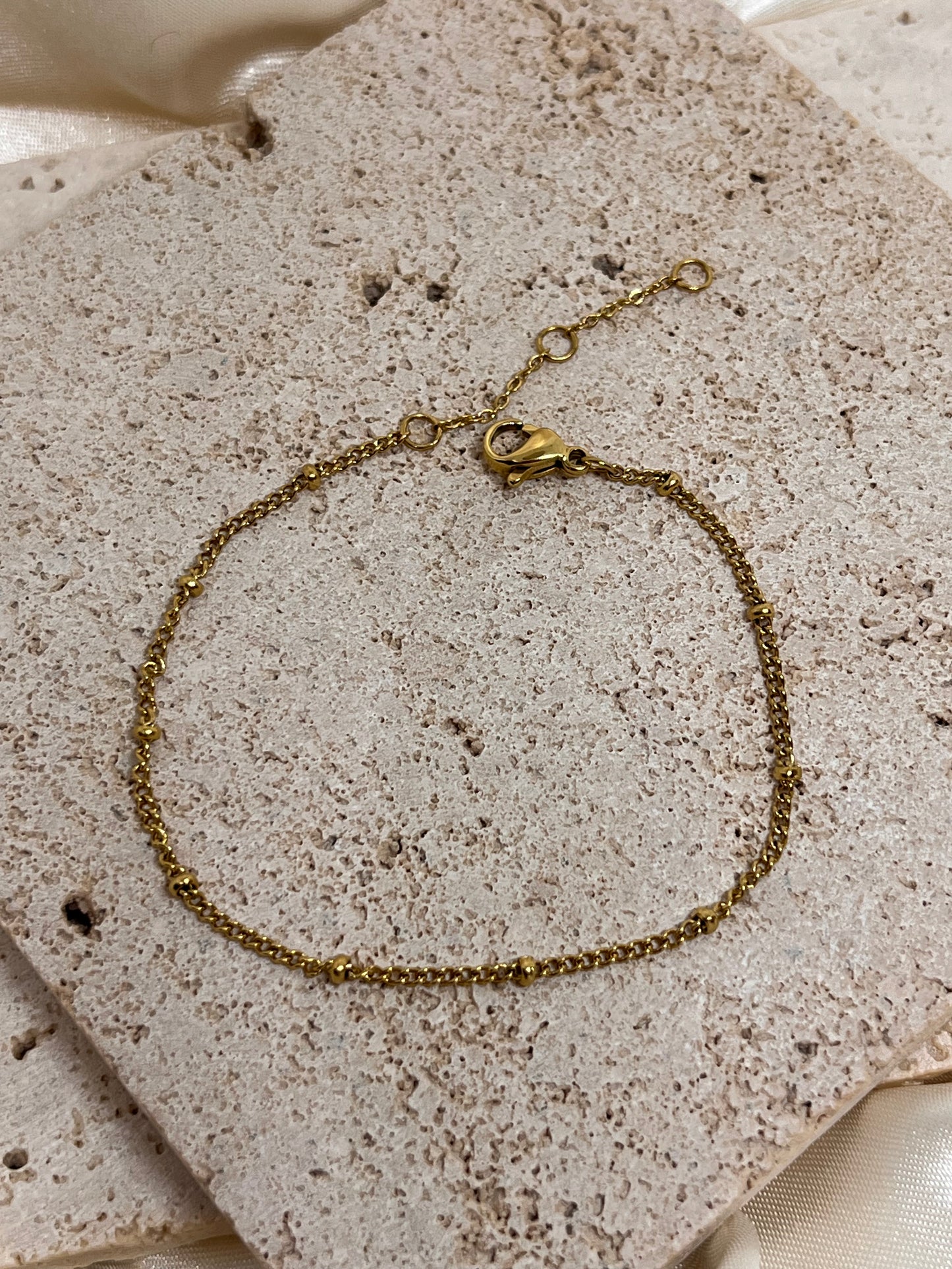 Bracelet chaîne perlé