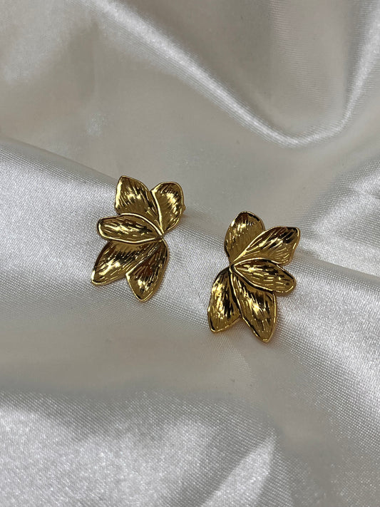 Boucles d’oreilles pétales de fleurs