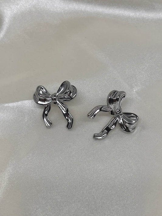 Boucles d’oreilles noeuds